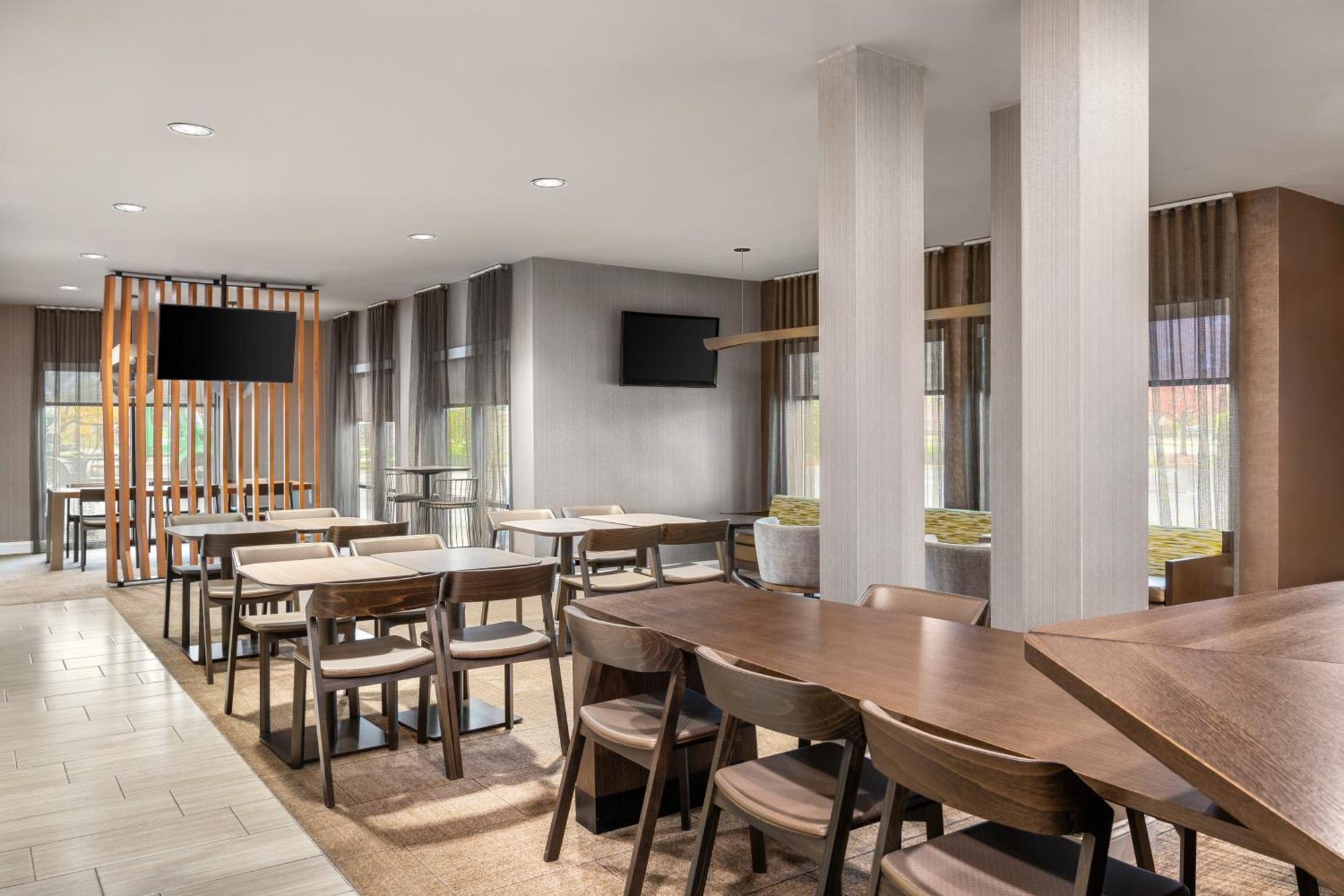 Springhill Suites By Marriott Chicago Bolingbrook Exterior photo