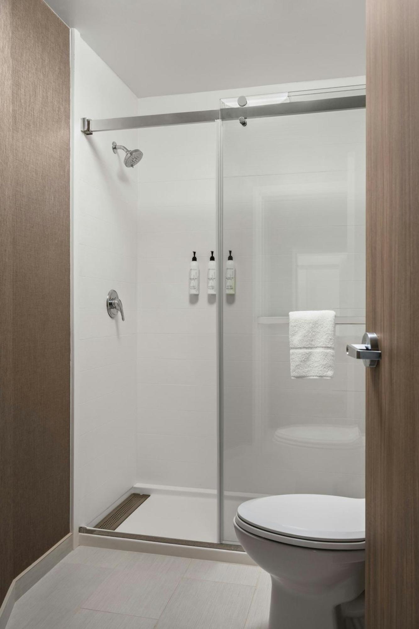 Springhill Suites By Marriott Chicago Bolingbrook Exterior photo